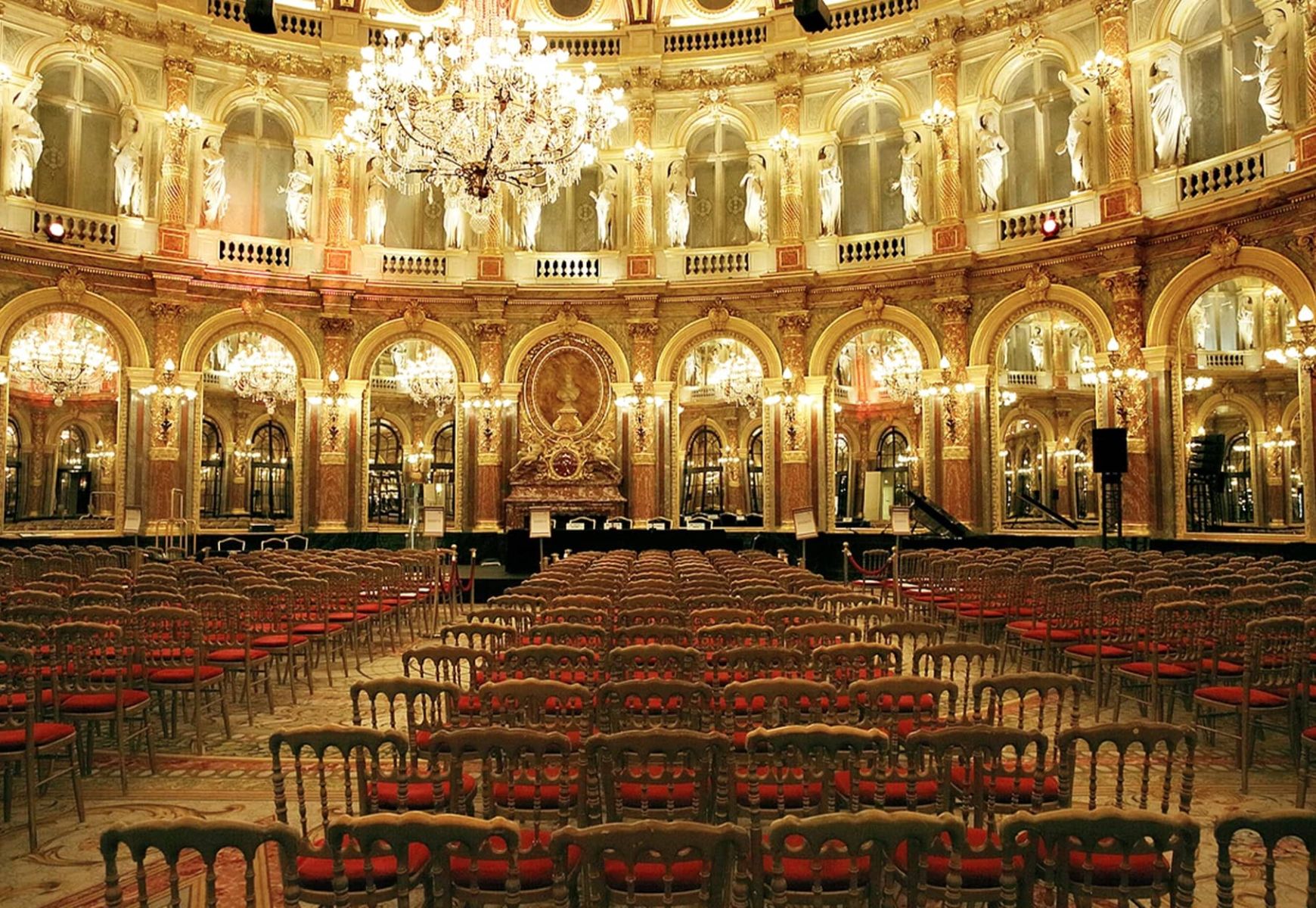 Salle de l'académie des Arts-Sciences-Lettres